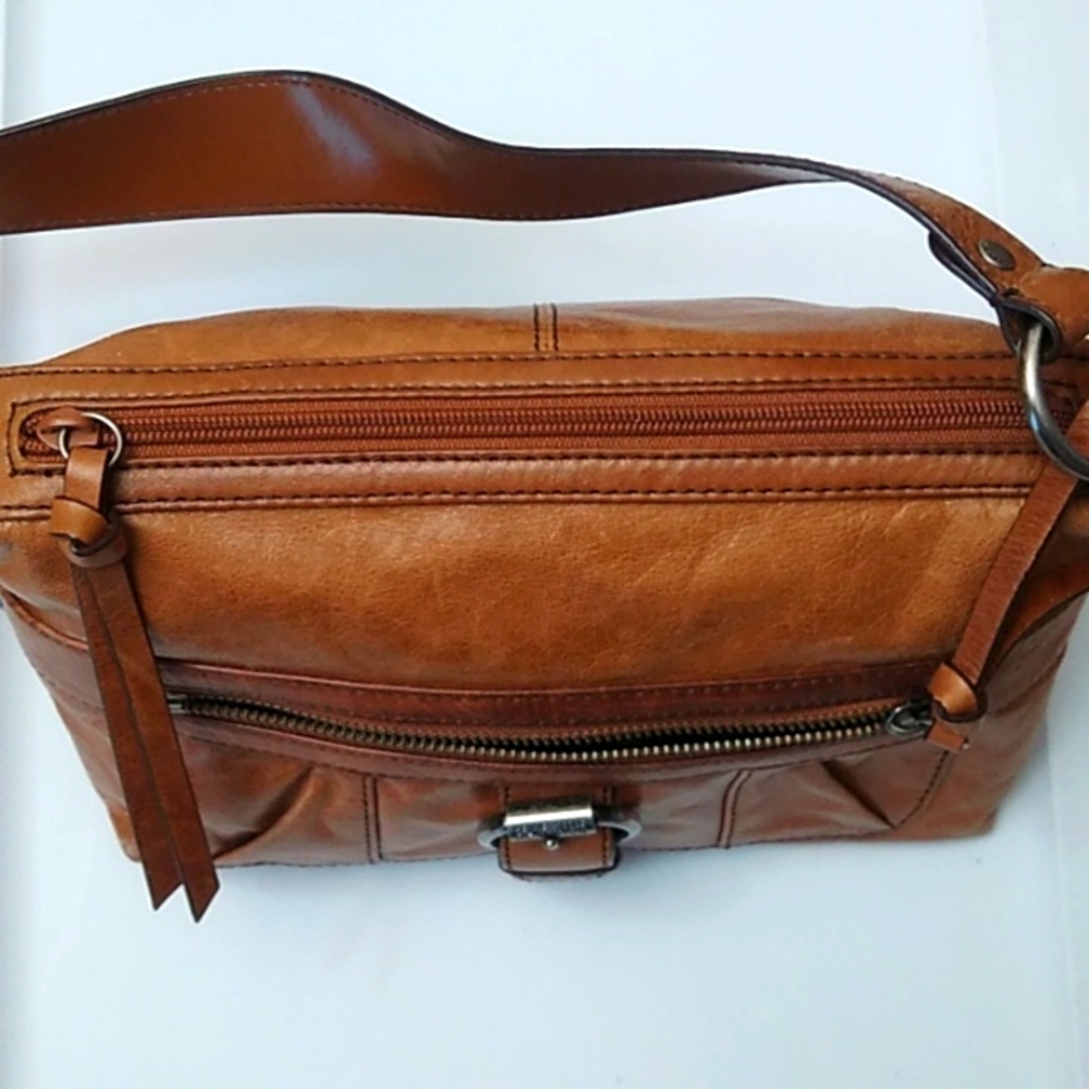 Kenneth Cole Reaction Leather Tan Shoulder Hobo - Picture 5 of 11